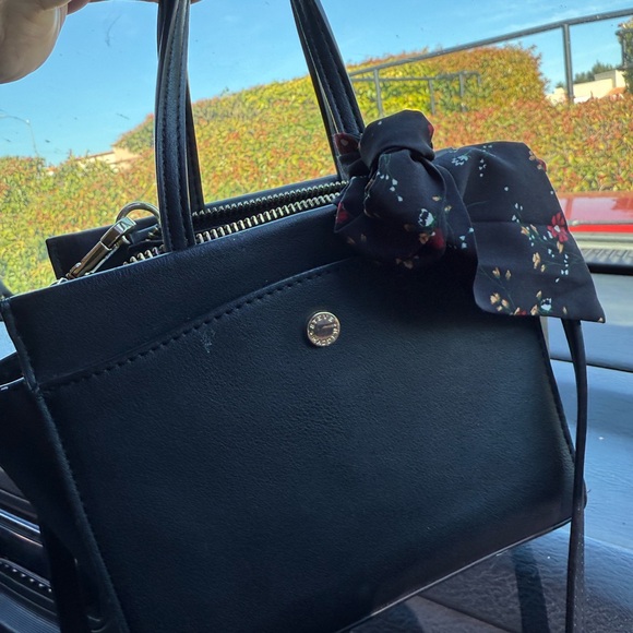 Chic Black Satchel with Floral Scarf Accent - Picture 2 of 5